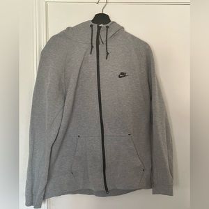 Nike Tech Fleece